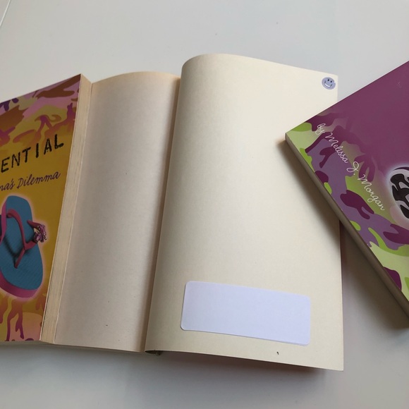 SET of 5 - Camp Confidential books - Picture 8 of 11